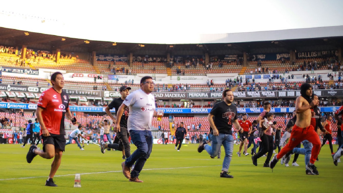 EL DEPORTE NO ES VIOLENCIA